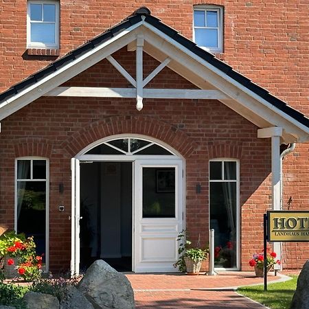 Landhaus Hamester - Hotel & Restaurant Basthorst  Exterior foto